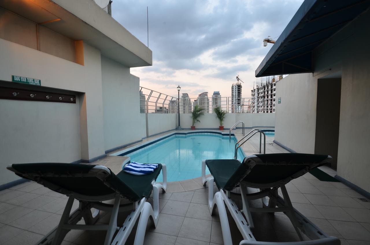 Fernandina 88 Suites Hotel Quezon City Zewnętrze zdjęcie