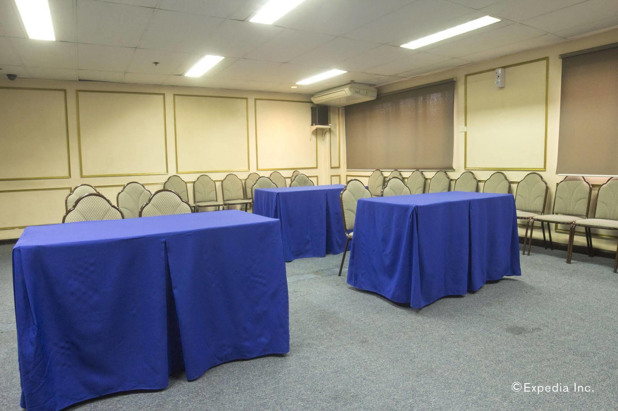 Fernandina 88 Suites Hotel Quezon City Zewnętrze zdjęcie