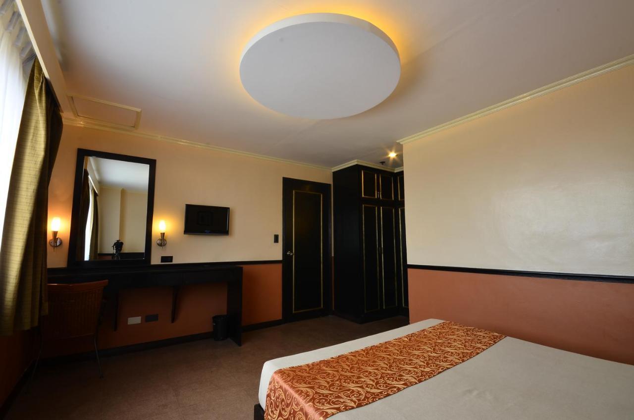 Fernandina 88 Suites Hotel Quezon City Zewnętrze zdjęcie
